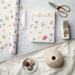 Landsbyggsbröllopet Wildblomma Rustic Chic Blommig Presentpapper<br><div class="desc">Fira din kärlek-artikel med den här elegant blommigt bröllop som omsluter papper med en charmerande vild blomma. Perfekt för ett trädgårdsbröllop, utomhusceremoni eller rustik boho firande, den här designen blandar den viskfulla blommigten inslag med tidlös elegans. Perfekt för sommar eller vår bröllop, gör den pulserande botaniska grafiken och personligens layout...</div>
