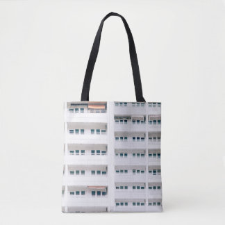 LANDSCAPE PHOTO OF BUILDING WINDOWS TYGKASSE