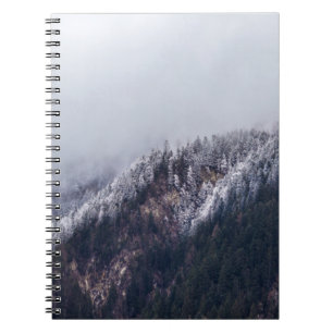 LANDSCAPE PHOTOGRAFI OF MOUNTAIN ANTECKNINGSBOK
