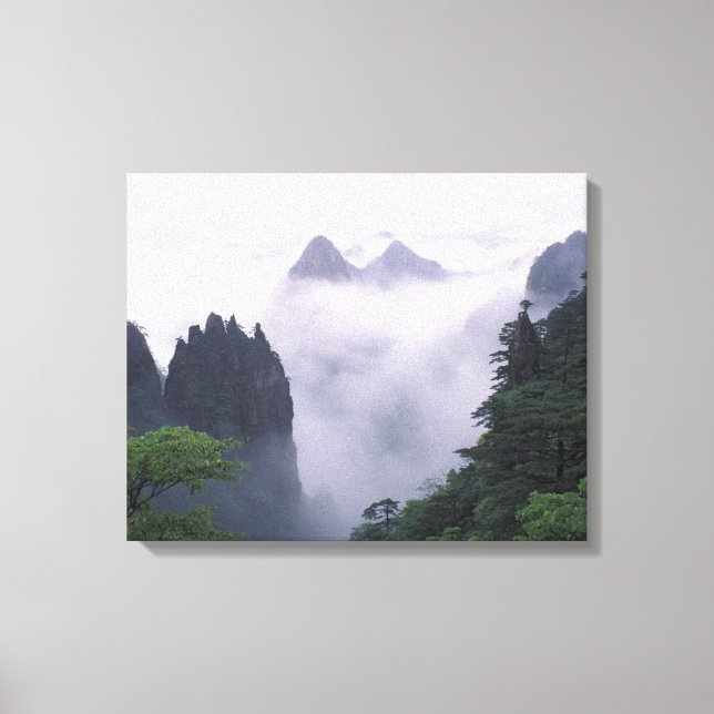 Landskap av Mt. Huangshan (Gula berget) i Canvastryck (Framsida)