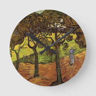 Landskap, träd och figurer av Vincent van Gogh Rund Klocka