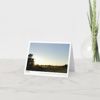 Landsolnedgång över höbalfotoet Notecard Kort