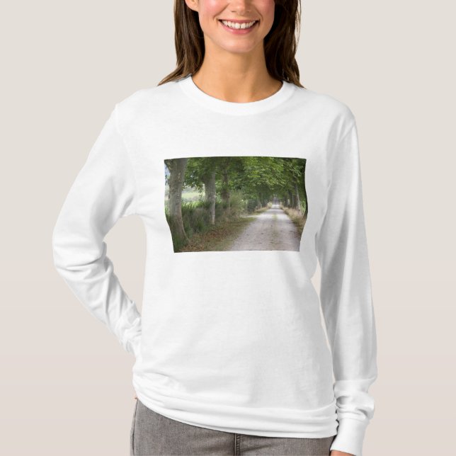 Landsväg nära staden t shirt (Framsida)