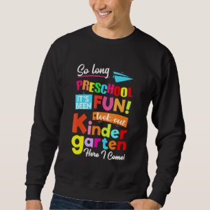 Lång preschool titta ut ur Kindergarten här. Ärmad Tröja