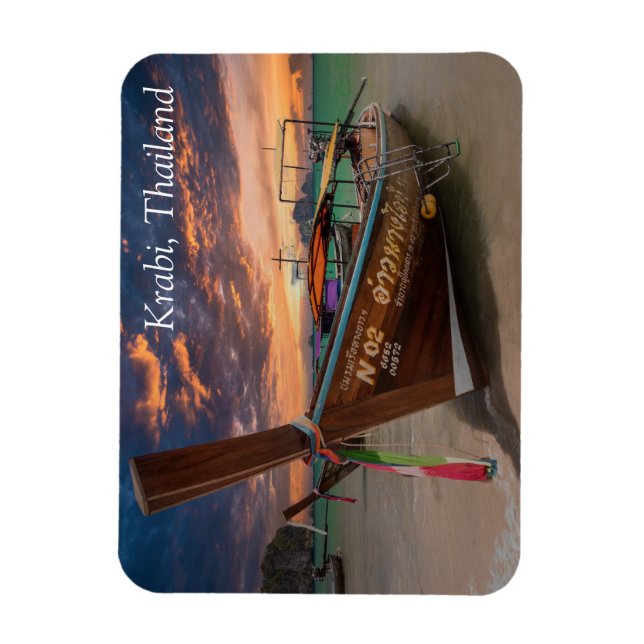 Långbåt svan vid solnedgången, Krabi, Thailand Magnet (Vertikal)