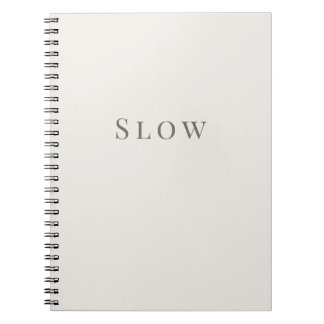 Långsam – Minimalistisk typografi anteckningsbok