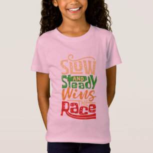 Långsam och stadig vinner Tävling T Shirt