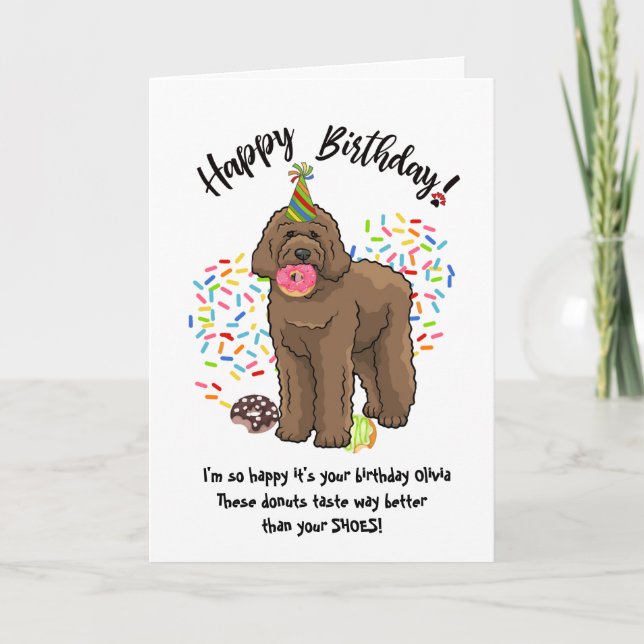 Långsamt Brun Labradoodle Birthday Card Donuts Inbjudan (Framsida)