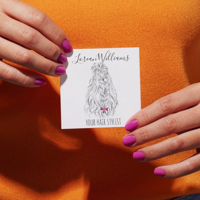 Långsiktigt vågigt hår med ett bockhisspräglingsmä fyrkantigt visitkort (Skapare uppladdad)