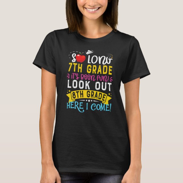 Långt 7:e, Klass 8, Klass här, Kom Studenten T Shirt (Framsida)