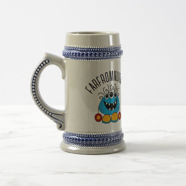 LÅNGT FRÅN NORMALA TRE ÖJDA MONSTER MUGG (Vänster)