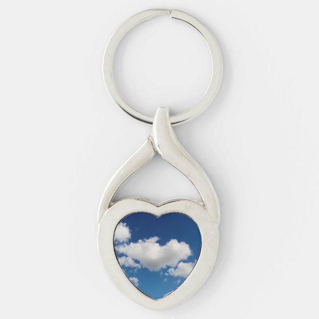 Långt mjukt moln twisted heart silverfärgad nyckelring (Framsidan)