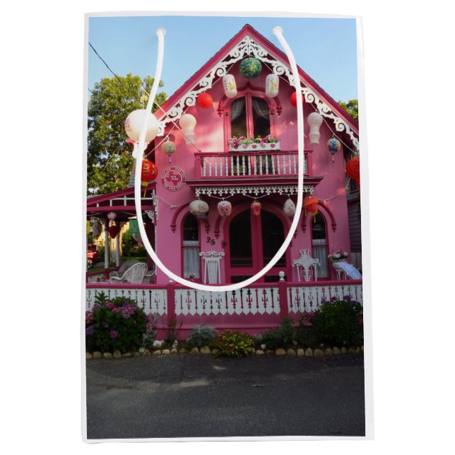 Lanternor och Rosa Gingerbröd - Martha's Vineyard (Framsidan)