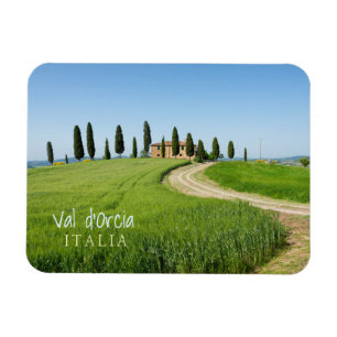Lantgårdvilla med cypressträd i Tuscany Magnet