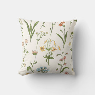 Lantlig äng med vilda blommor Handritad flerfärgad Kudde