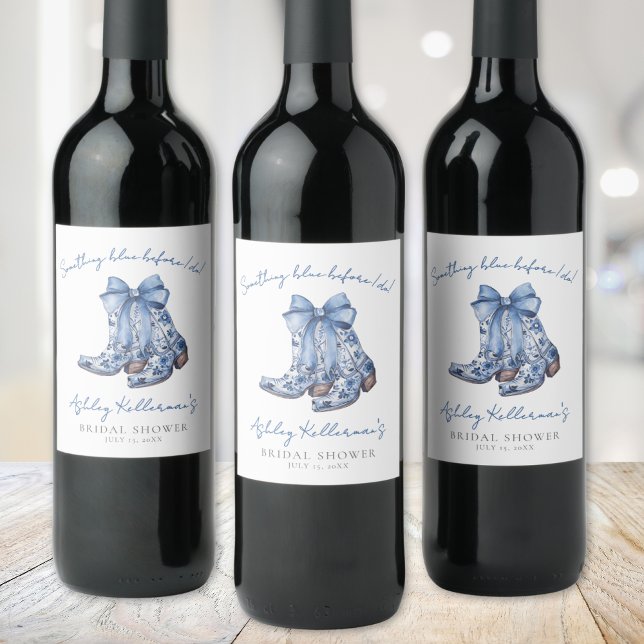 Lantlig Cowboy Bröllopsdusch med Blå Band Vinflaska Etikett (Country Blue Bow Cowboy Bridal Shower Wine Label )