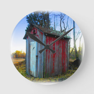 Lantlig gammal skrotenOuthouse Rund Klocka