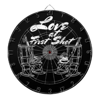 Lantlig jakt för landladugårdbröllopsfest kopplar piltavla