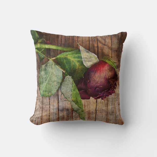 Lantlig röd texturerad Grunge steg på trä Kudde (Framsida)