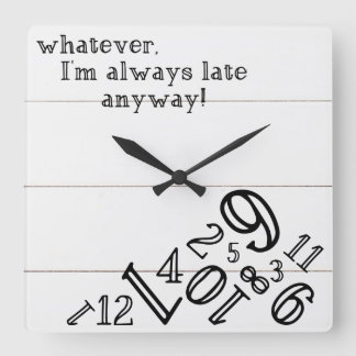 Lantliga Shiplap tar tid på: Kvadrera väggen tar Fyrkantig Klocka