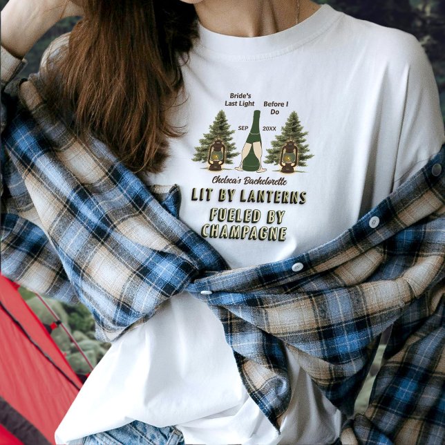 Lantternor för ogifta damer & Champagne-camping T Shirt (Skapare uppladdad)