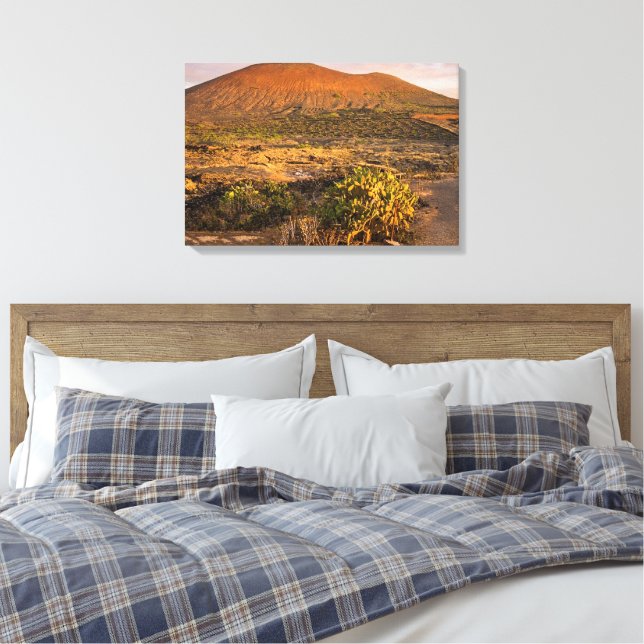 Lanzarote vulkaniska vingård och kaldera vid solne canvastryck (Insitu (sovrum))