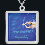 Lap Swimming Simma Team Motivational Inspirational Silverpläterat Halsband<br><div class="desc">Jag gör mer före klockan åtta på kvällen. 
Perfektens motiverande och inspirerande ordspråk för badaren i ditt liv.  Om kärlek simmar eller simma eller är en simma tränare är det för dem.</div>