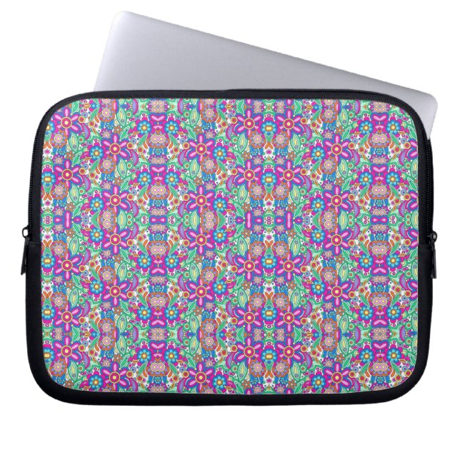 Laptop sleeve with vibrant, symmetrical pattern  (Framsidan)