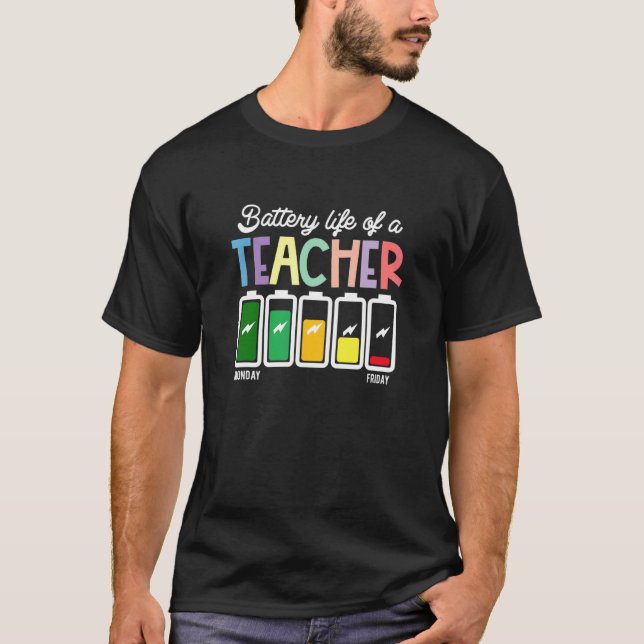 Lärarbatterilivslängd i back to school för en lära t shirt (Framsida)