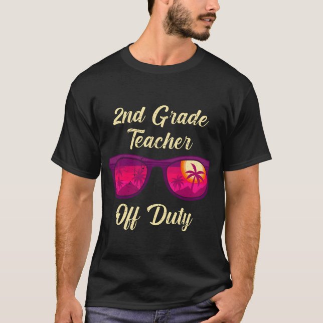 Lärare för andra klass är ledig lärarpojke t shirt (Framsida)