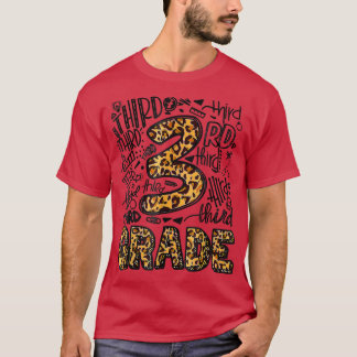 Lärare från tredje Klass i leopard T Shirt