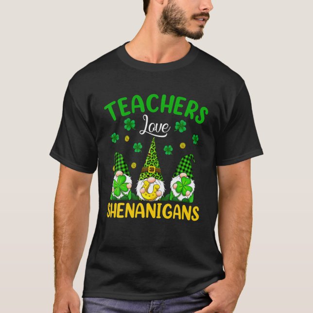 Lärare Kärlek Shenanigans St Patrick Day Tre Gnom T Shirt (Framsida)