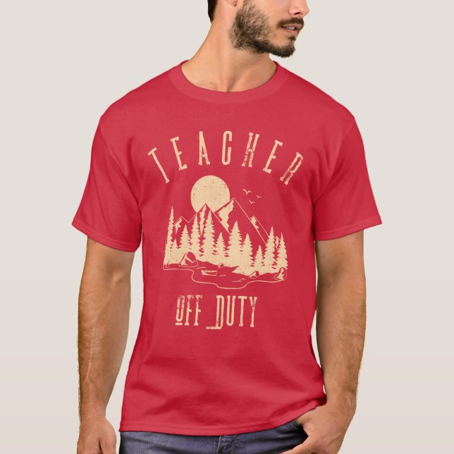 Lärare ledigLärare campar med vänner T Shirt (Framsida)
