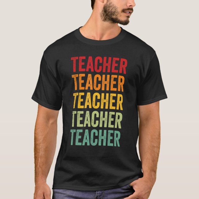 Lärare Rainbow Text Teacher Colorful T Shirt (Framsida)
