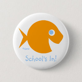 Lärare tillbaka till klassskolan i Cute Goldfish Knapp