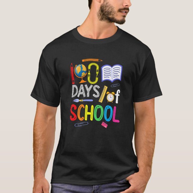 Lärare Underläsning Bok Lycklig 100 dagar av Scho T Shirt (Framsida)
