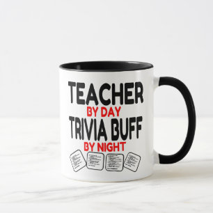 Lärare vid dag Trivia Buff vid natten Mugg