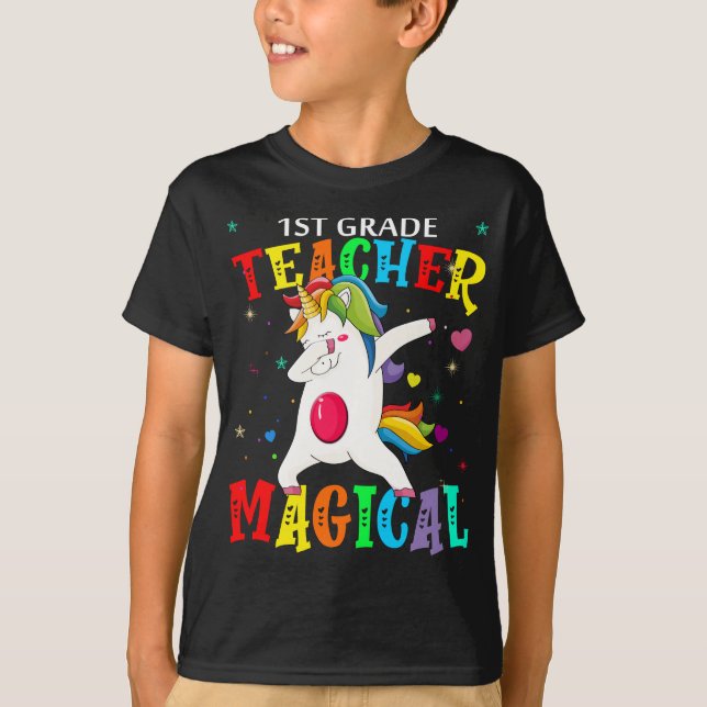 Lärarmagi vid första klass t shirt (Framsida)