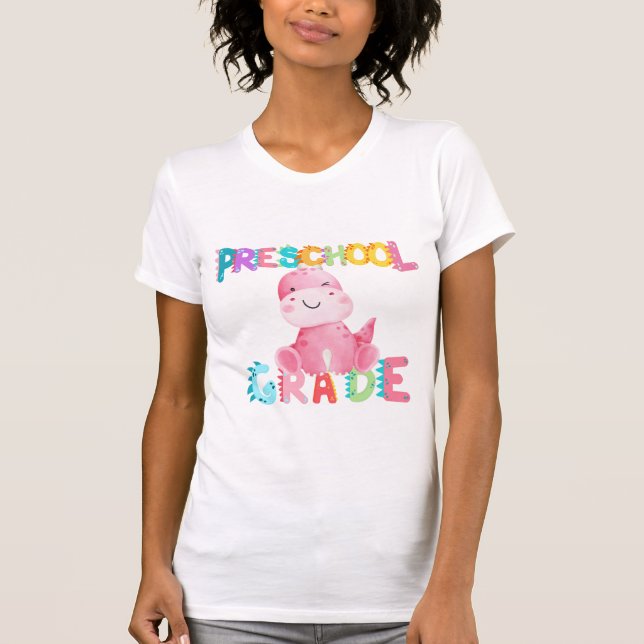Lärarskolan i KLASS i Dinosaur Preschool T Shirt (Framsida)