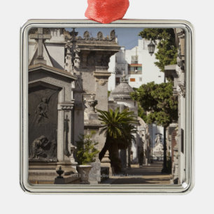 LaRecoleta kyrkogård i Buenos Aires Julgransprydnad Metall