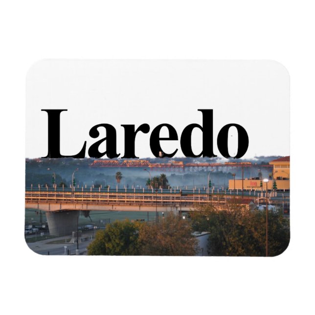 Laredo, TX Skyline med Laredo i Himlar Magnet (Horisontell)