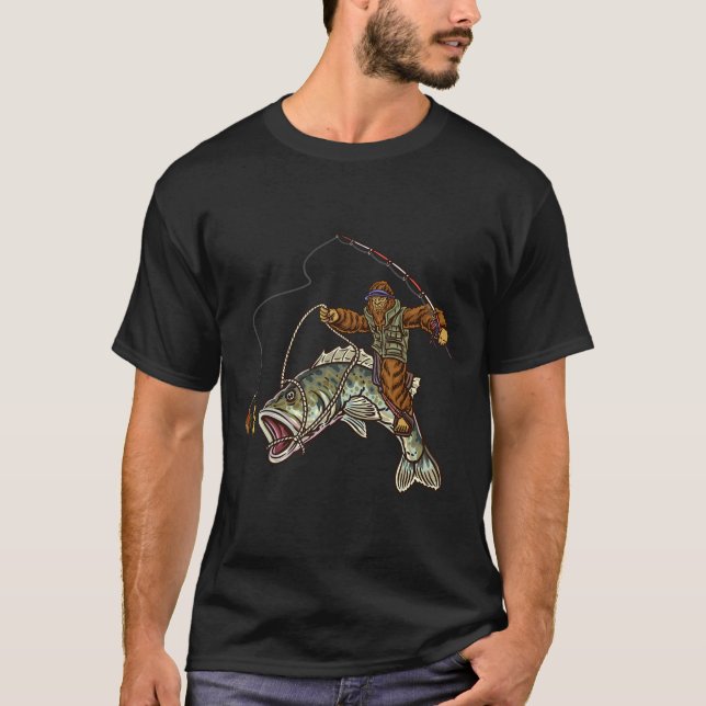 Largemouth B Fiske Bigfoot Fiskare  T Shirt (Framsida)