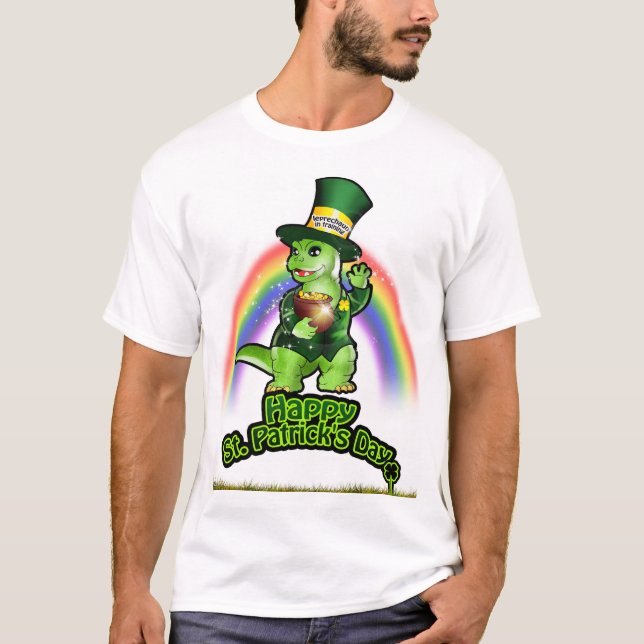 Larry Leprechaun in Training T Shirt (Framsida)