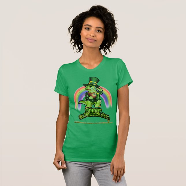 Larry Lizard: A Leprechaun in Training T-Shirt (Hel framsida)