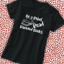 Läs förbjudna böcker T-shirt