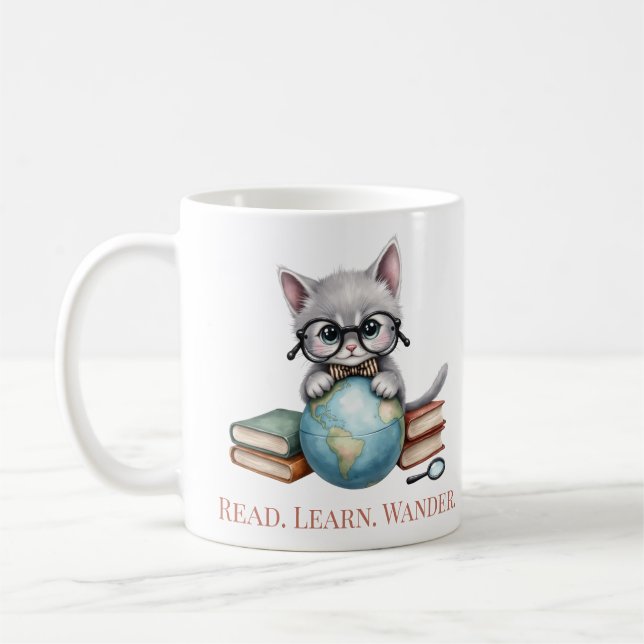 "Läs. Lär dig. Wander." Cute Bookish Cat Kaffemugg (Vänster)
