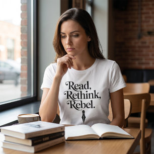 Läs Omtänk Rebellska Typografi Tryck T Shirt