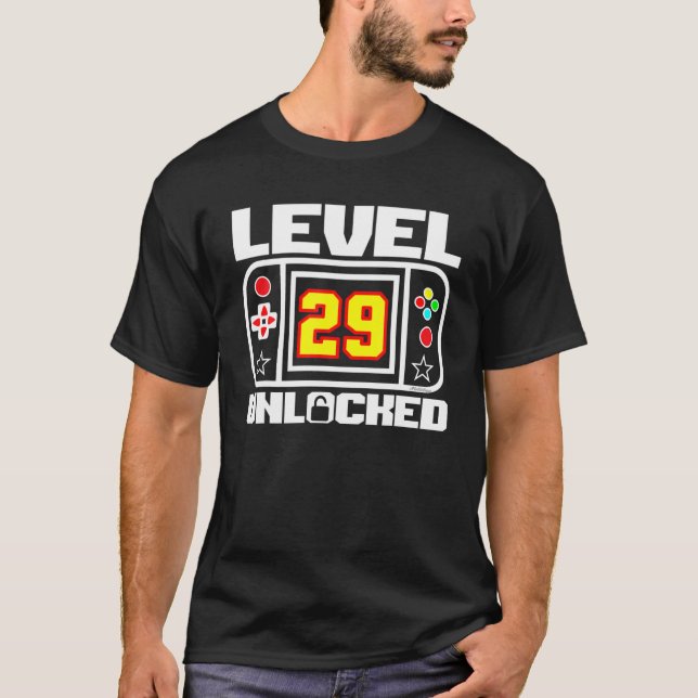 Lås upp födelsedageläge på nivå 29 t shirt (Framsida)