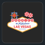 Las Vegas Bröllop - par gifta i Las Vegas Fyrkantigt Klistermärke<br><div class="desc">Planerar du en Vegas-bachelorette-fest eller gifta sig i Vegas? Den här Vegas bröllop-designen är perfekt för en mottagning eller smekmånad i Vegas! Sätt fart på Las Vegas-remsan, spela lite på kasinot eller dricka poolsida på en Vegas-klubb! "Gift i Vegas" formger med ett välkomstkort till Las Vegas-skylt och poker chip-hjärtan för...</div>