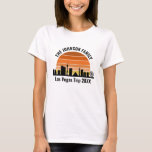Las Vegas Strip Solnedgång Anpassad Semester Kvinn T Shirt<br><div class="desc">Coola anpassade Las Vegas-krylinelement vid solnedgång för kvinnor för din familjesemester eller svensexa till staden med ljusen. Spela från soluppgång till solnedgång i denna stad och kom ihåg det med denna souvenir.</div>